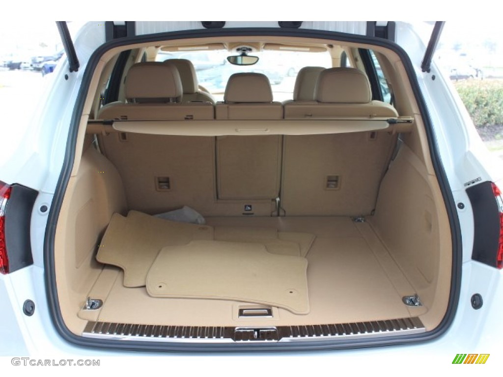2014 Porsche Cayenne Diesel Trunk Photo #90700037