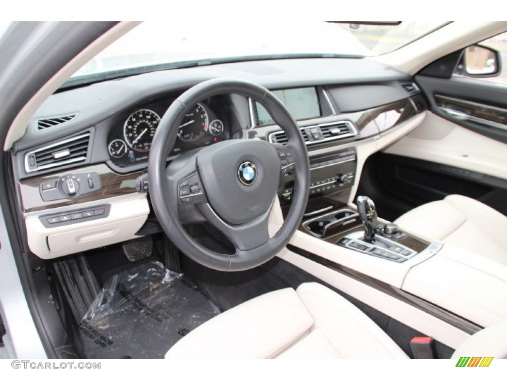 Ivory White/Black Interior 2013 BMW 7 Series 750Li xDrive Sedan Photo #90700405