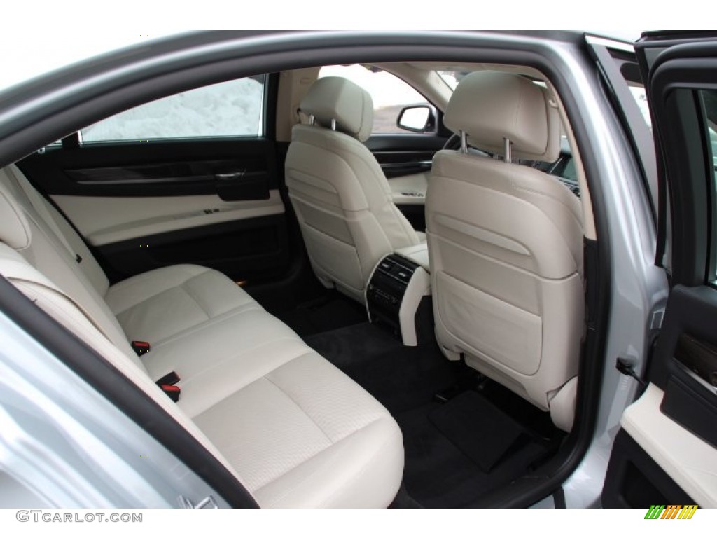 2013 BMW 7 Series 750Li xDrive Sedan Rear Seat Photo #90700624