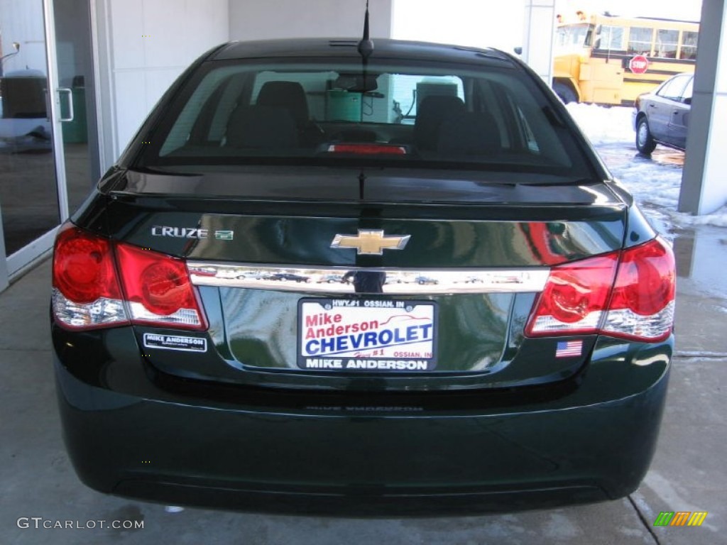 2014 Cruze Eco - Rainforest Green Metallic / Jet Black photo #16