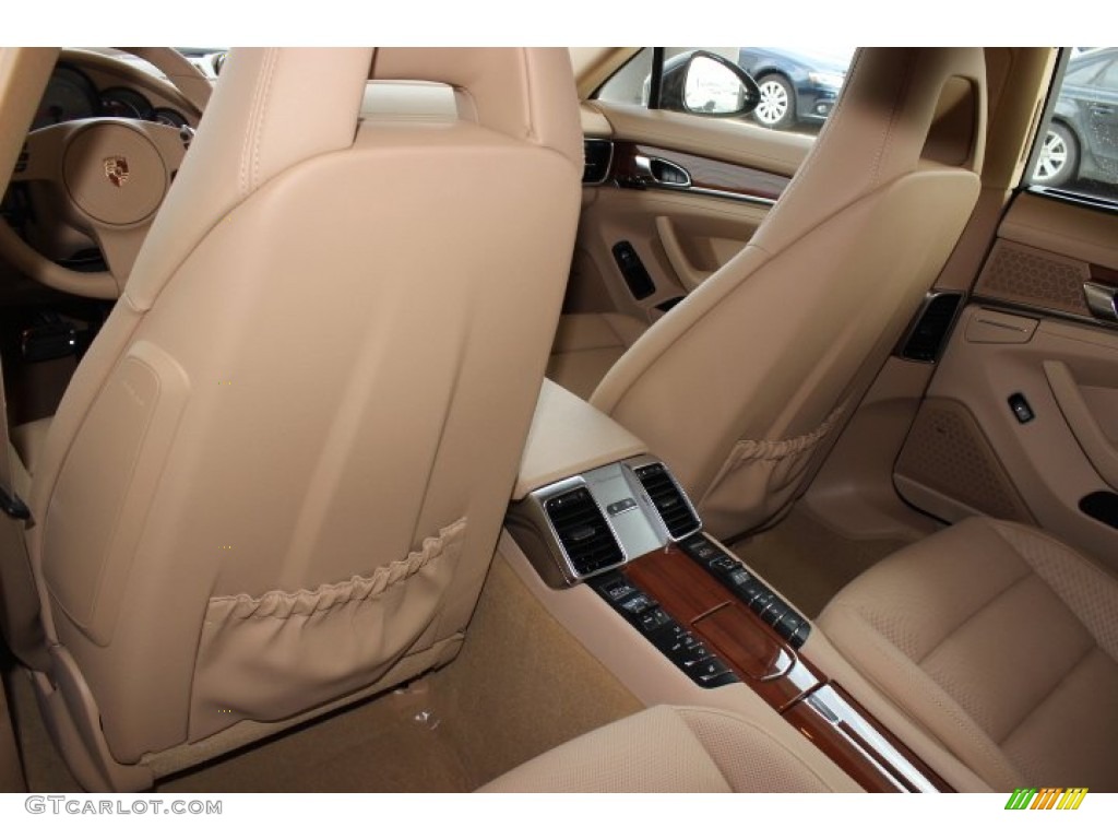 2014 Porsche Panamera S Rear Seat Photo #90700771