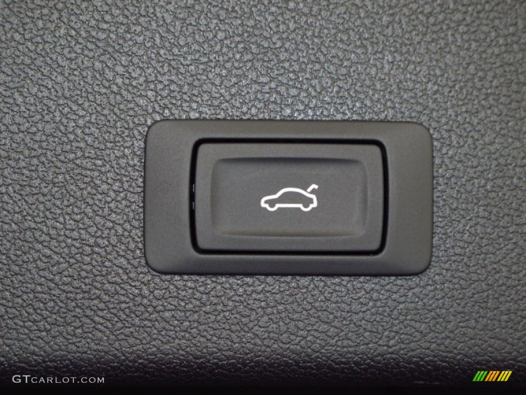 2014 Audi allroad Premium plus quattro Controls Photo #90701152