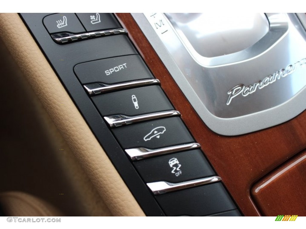 2014 Porsche Panamera S Controls Photo #90701479