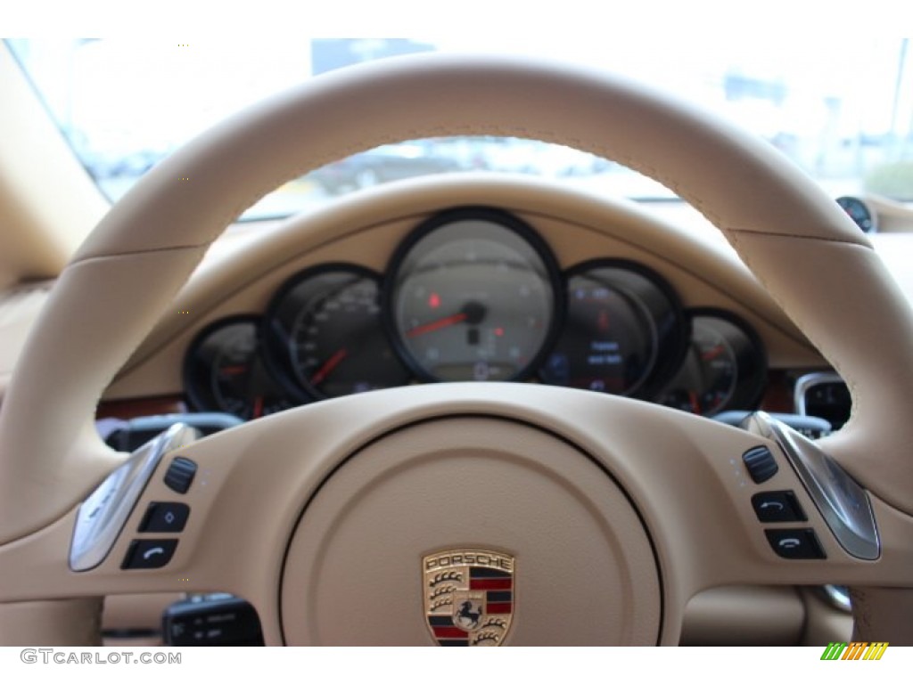 2014 Porsche Panamera S Controls Photo #90701656