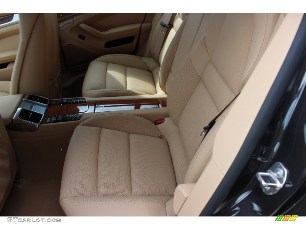 2014 Porsche Panamera S Rear Seat Photo #90701727