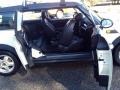 Pepper White - Cooper Clubman Photo No. 15