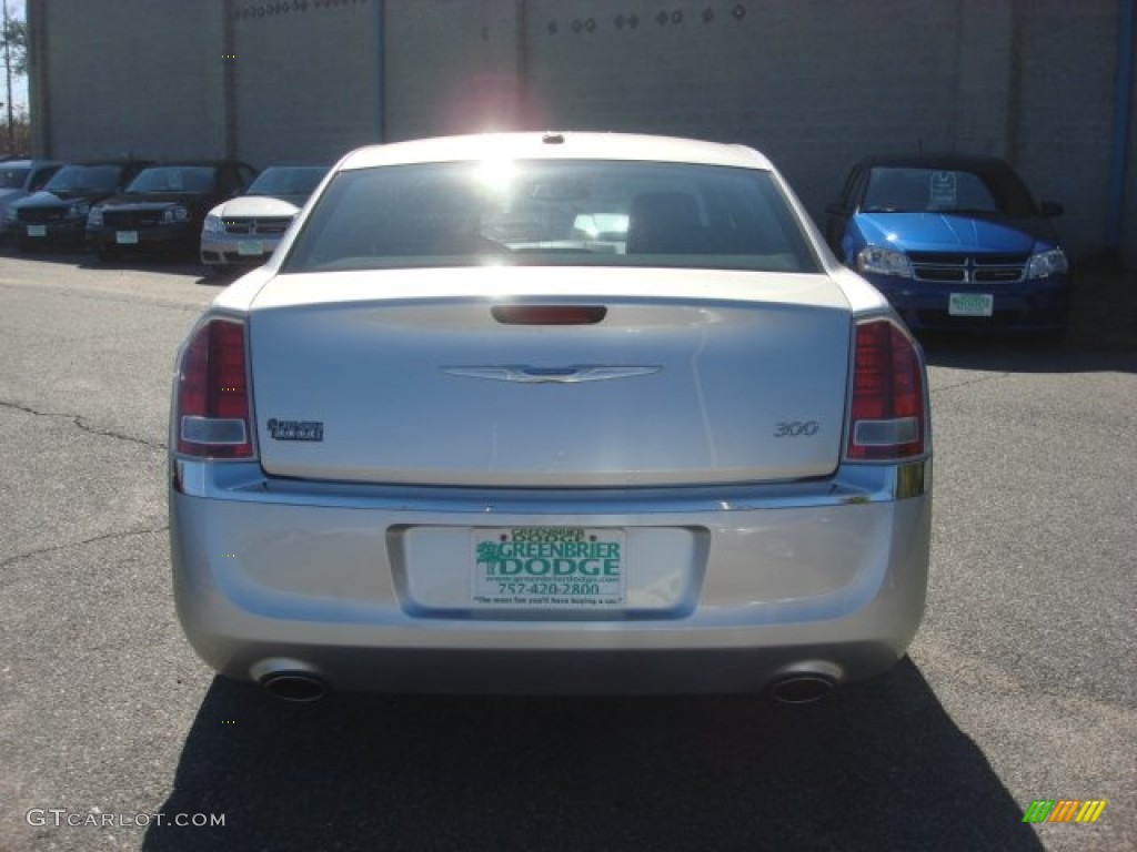 2012 300 Limited - Bright Silver Metallic / Black photo #13