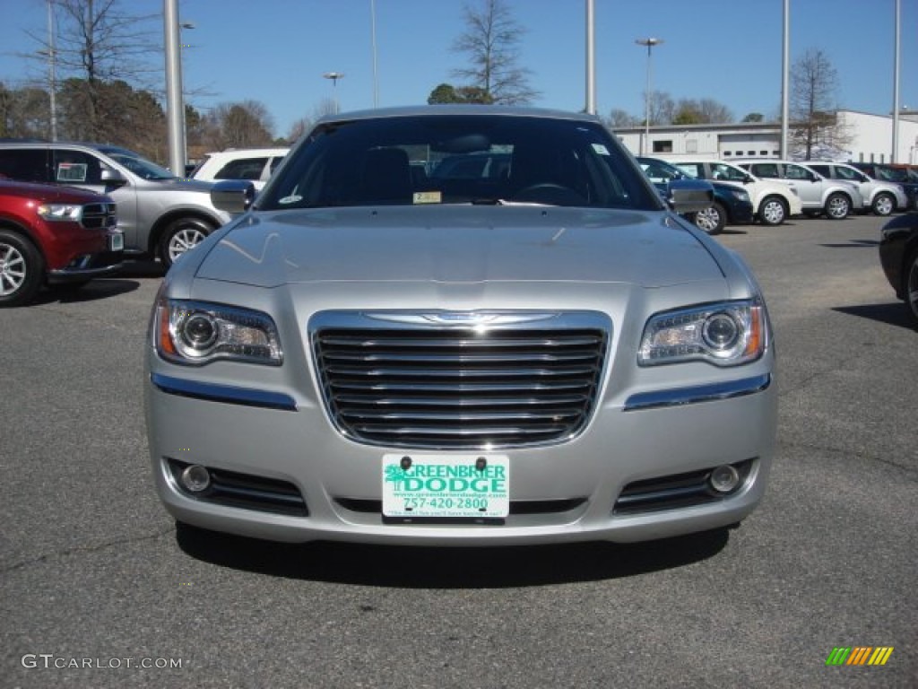 2012 300 Limited - Bright Silver Metallic / Black photo #18