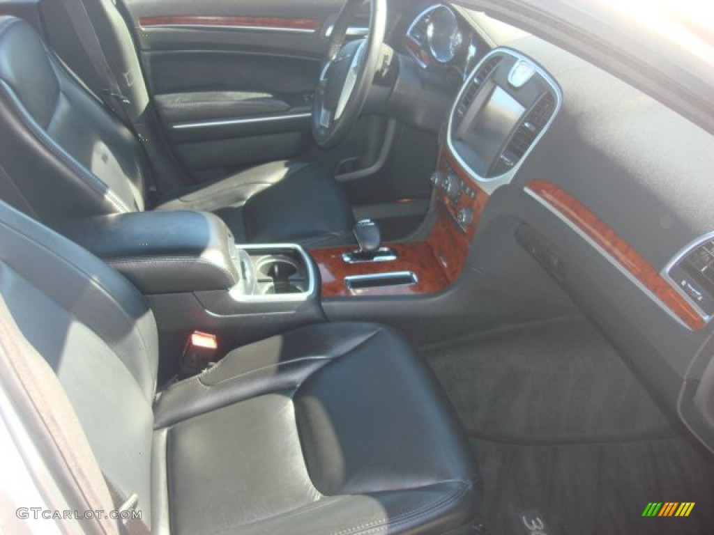 2012 300 Limited - Bright Silver Metallic / Black photo #21