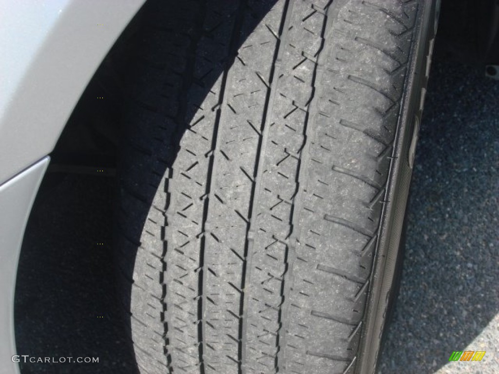 2012 300 Limited - Bright Silver Metallic / Black photo #26