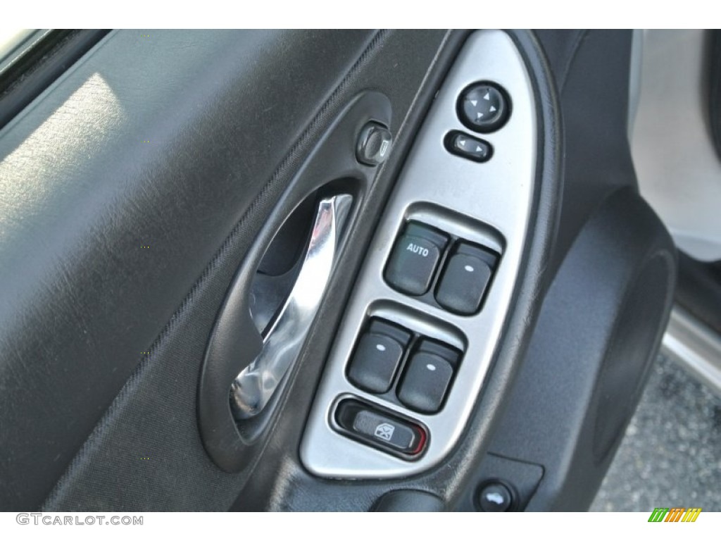 2006 Malibu Maxx LT Wagon - Silverstone Metallic / Ebony Black photo #11