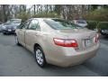 Desert Sand Metallic - Camry LE Photo No. 4
