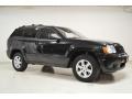 Brilliant Black Crystal Pearl - Grand Cherokee Laredo Photo No. 2