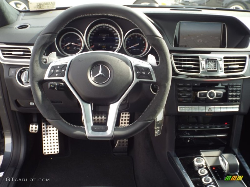 2014 Mercedes-Benz E 63 AMG S-Model Black Dashboard Photo #90707203