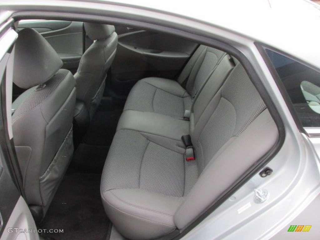 2011 Sonata SE - Radiant Silver / Gray photo #17