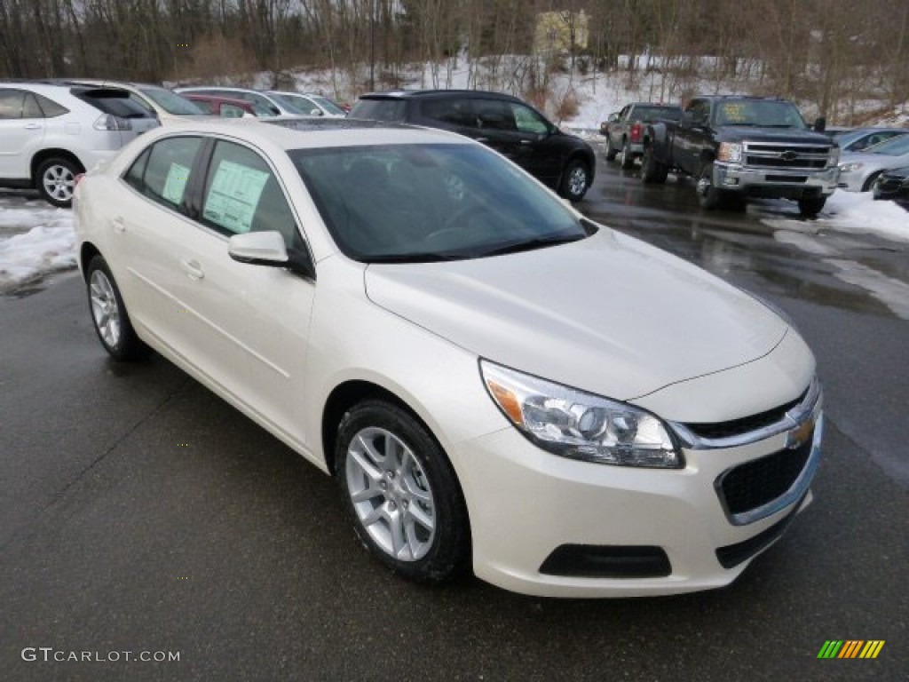 White Diamond Tricoat 2014 Chevrolet Malibu LT Exterior Photo #90711889
