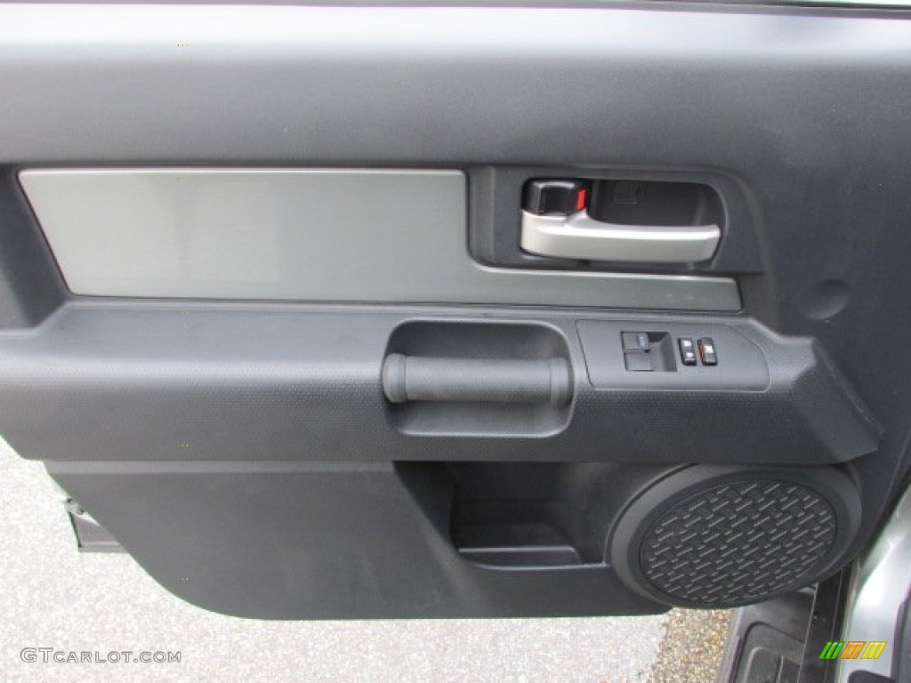 2012 FJ Cruiser 4WD - Silver Fresco Metallic / Dark Charcoal photo #12