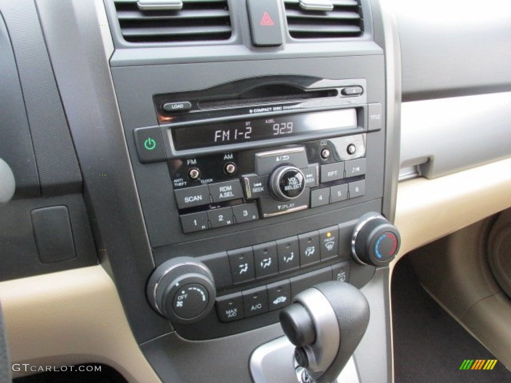 2011 CR-V SE 4WD - Opal Sage Metallic / Ivory photo #14
