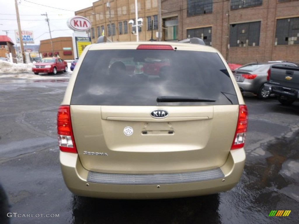 2011 Sedona LX - Cashmere Beige / Beige photo #7