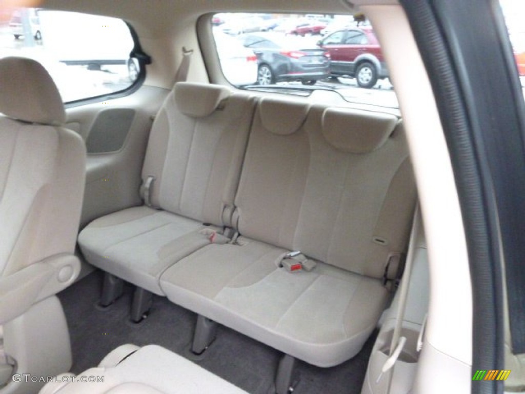 2011 Sedona LX - Cashmere Beige / Beige photo #13