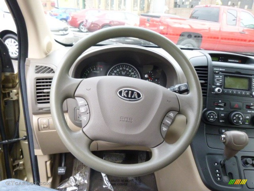 2011 Sedona LX - Cashmere Beige / Beige photo #17