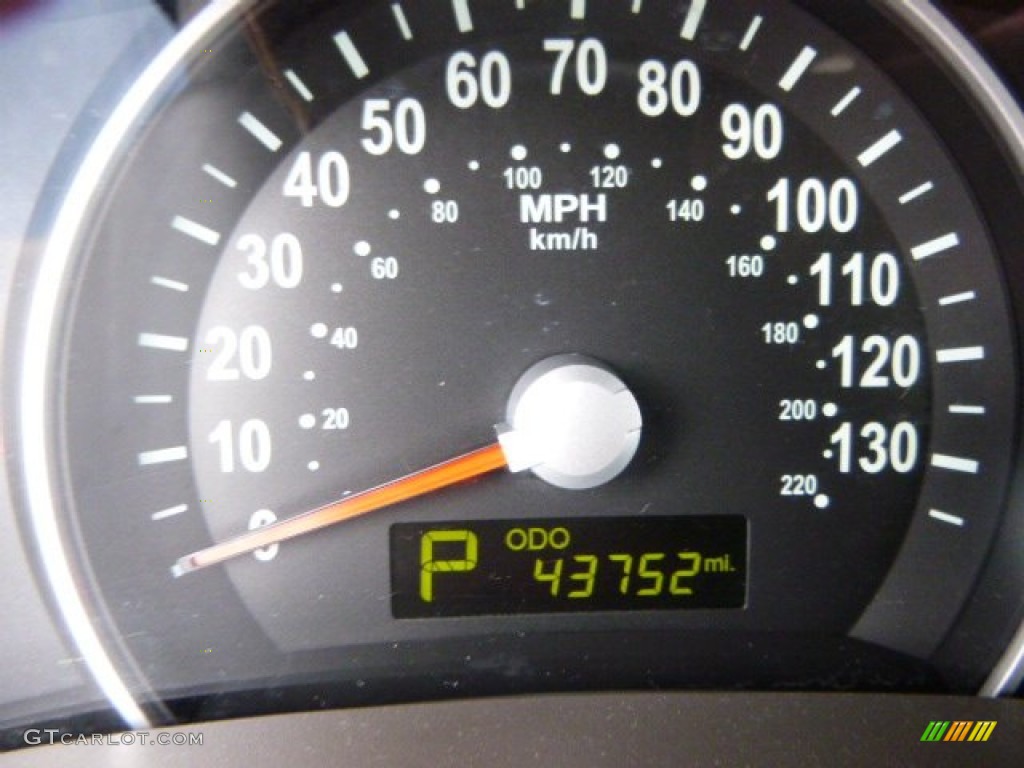 2011 Sedona LX - Cashmere Beige / Beige photo #19