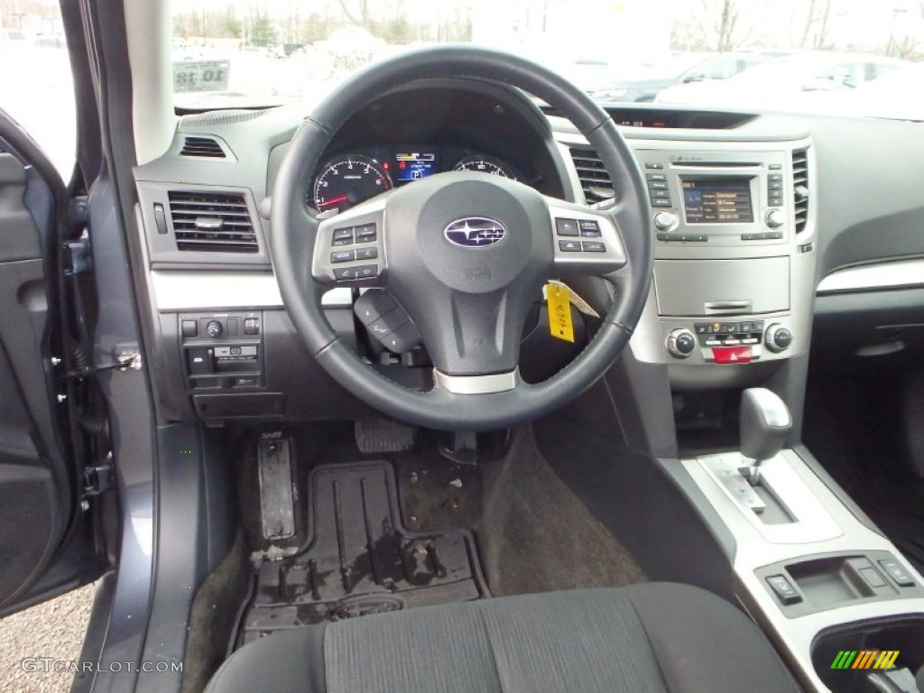 2014 Subaru Outback 2.5i Premium Steering Wheel Photos