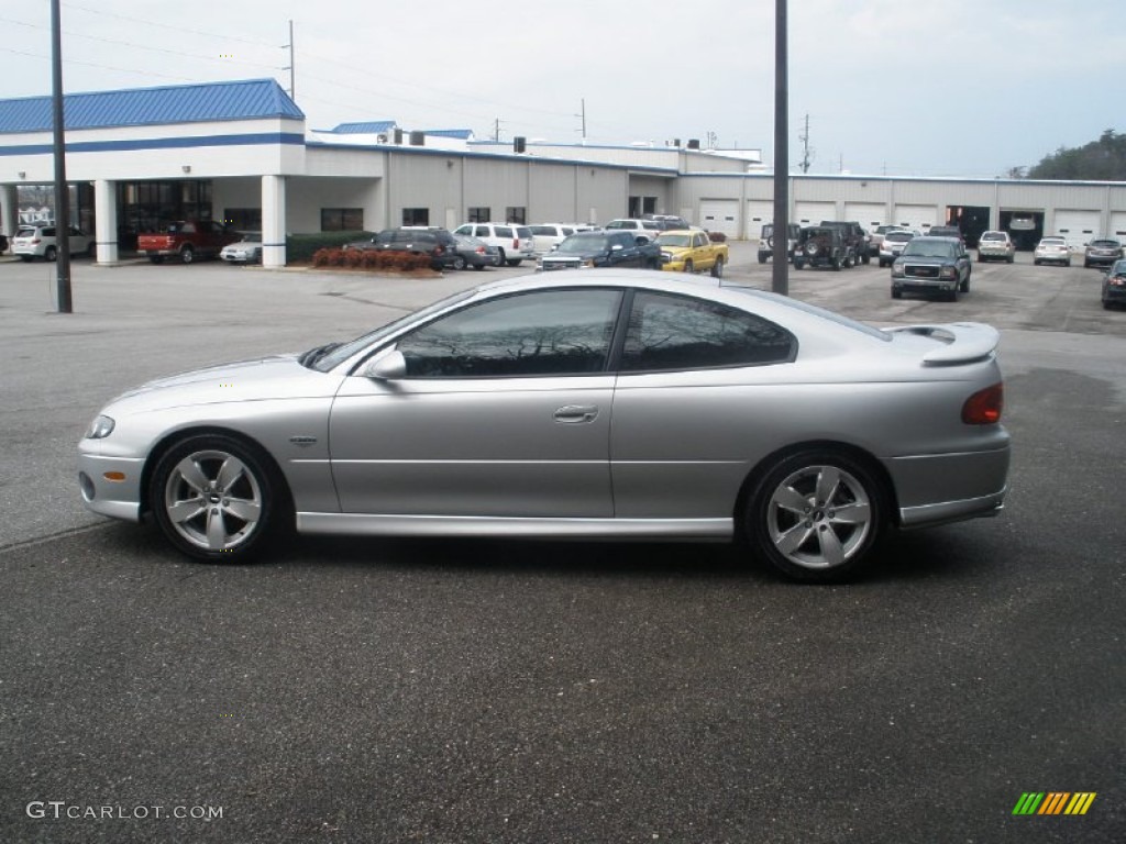 2004 GTO Coupe - Quicksilver Metallic / Black photo #6