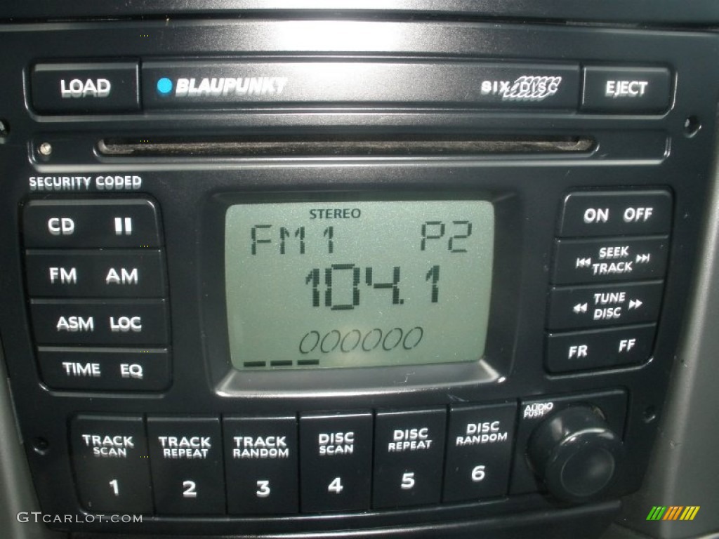 2004 Pontiac GTO Coupe Audio System Photos