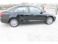 Black - Jetta SE Sedan Photo No. 11