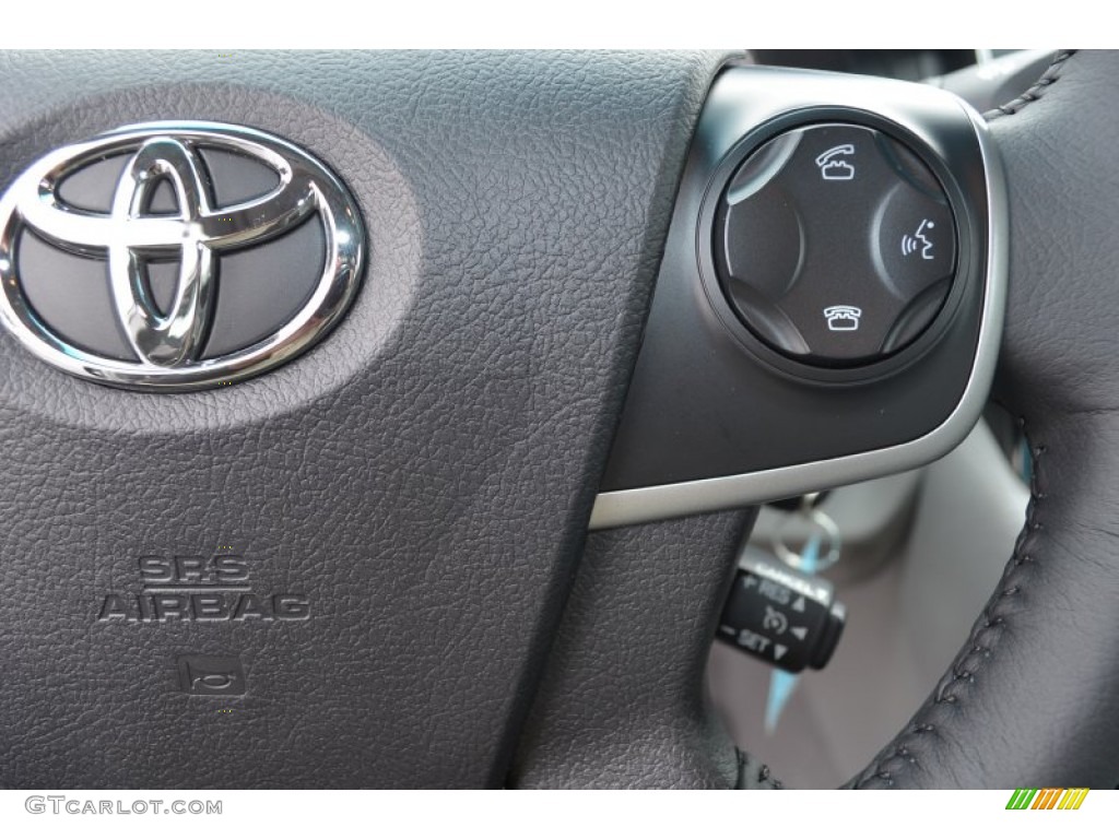 2014 Camry XLE - Cypress Pearl / Ash photo #19