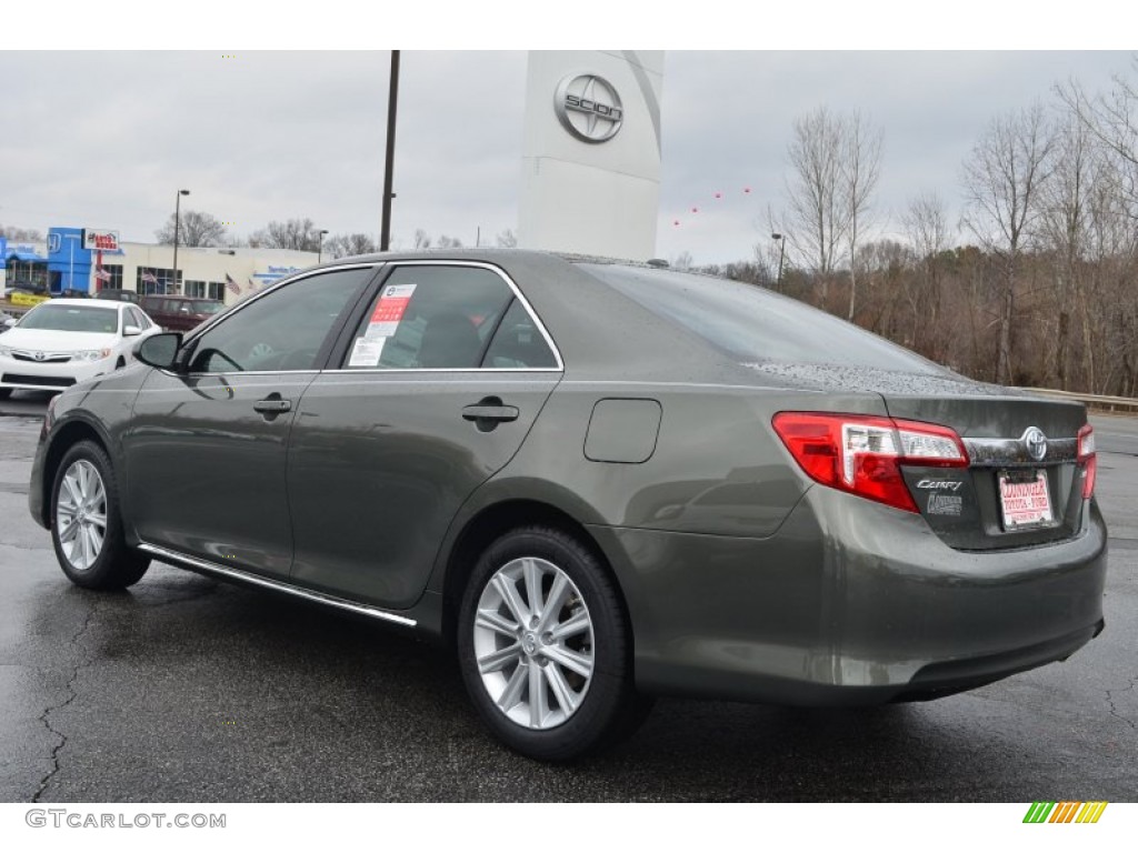 2014 Cypress Pearl Toyota Camry XLE 90677711 Photo 23
