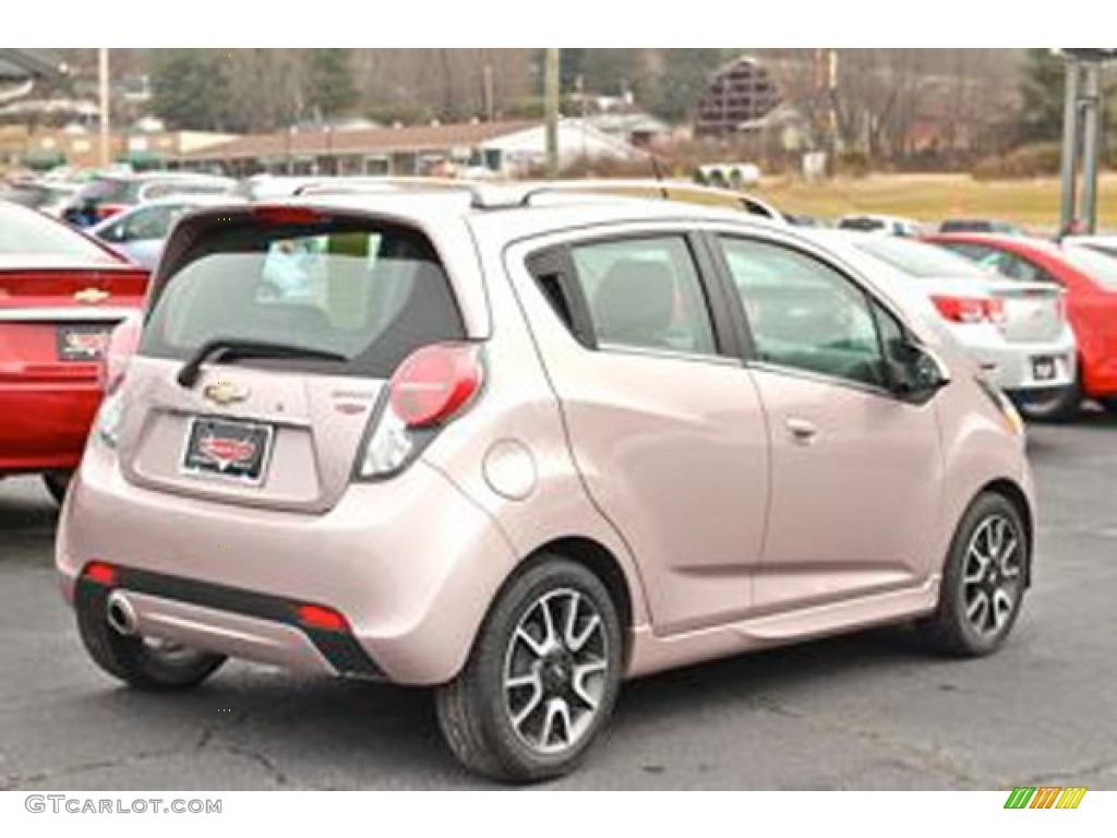 2013 Spark LT - Techno Pink / Silver/Silver photo #3