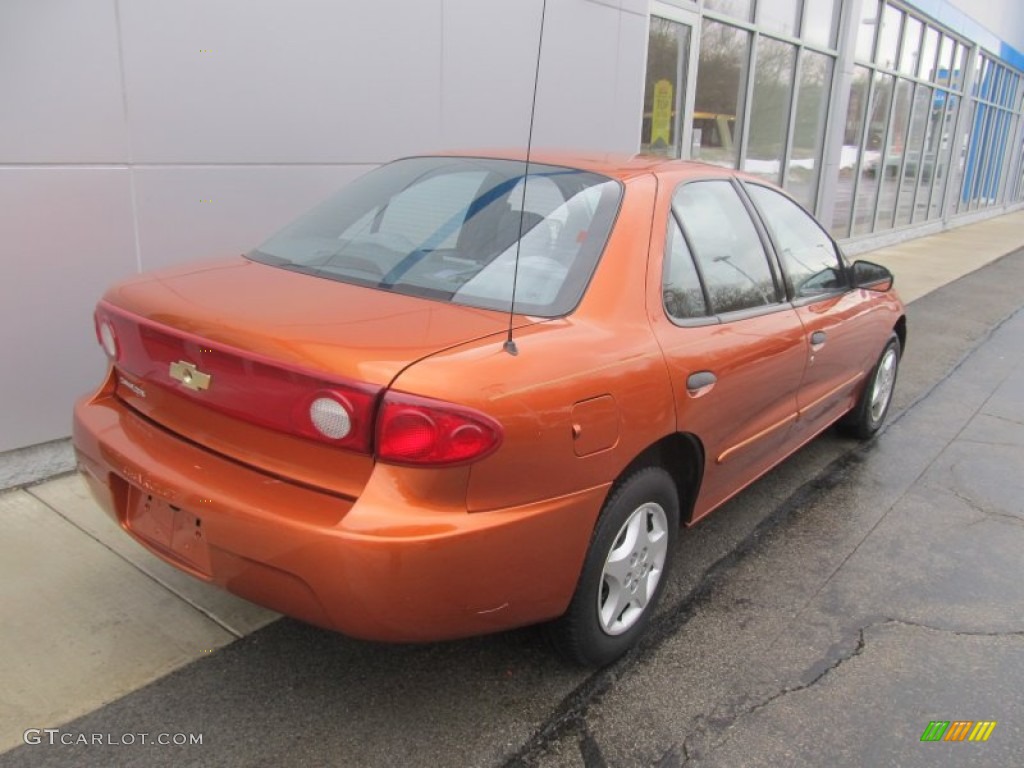 2004 Cavalier Sedan - Sunburst Orange / Graphite photo #4