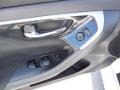 Pearl White - Altima 2.5 S Photo No. 17