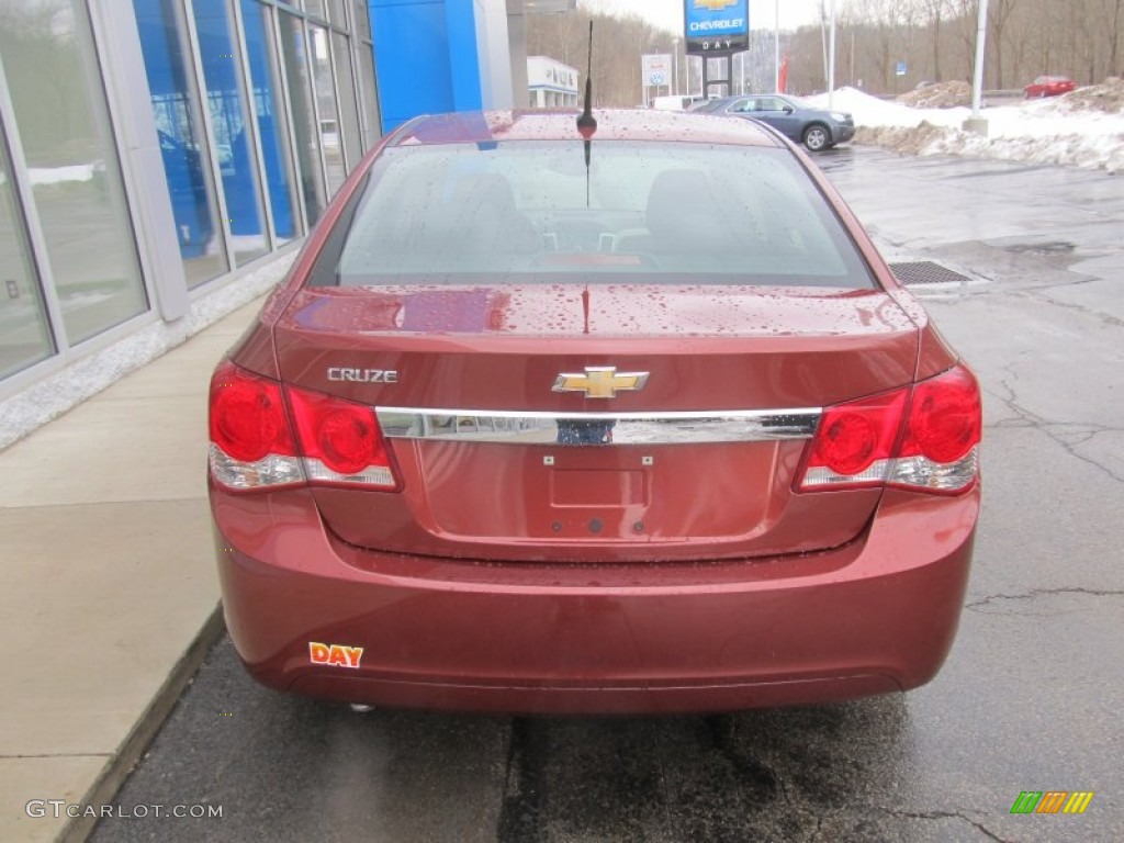 2013 Cruze LS - Autumn Metallic / Jet Black/Medium Titanium photo #5