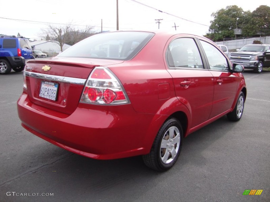 2010 Aveo LT Sedan - Sport Red / Charcoal photo #7