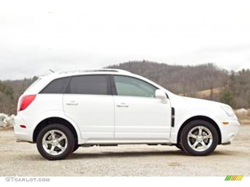 Arctic Ice White Chevrolet Captiva Sport