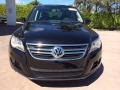 Deep Black Metallic - Tiguan SE Photo No. 8
