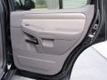 2004 Black Ford Explorer XLT  photo #33