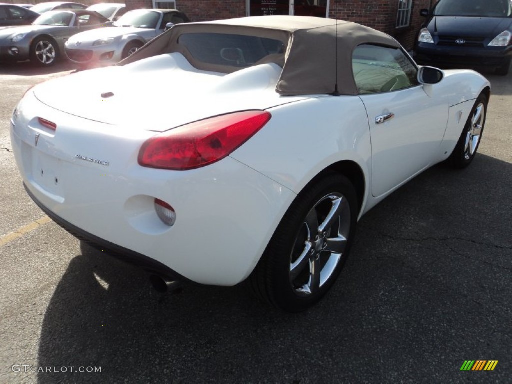 2007 Solstice Roadster - Pure White / Steel/Sand photo #2