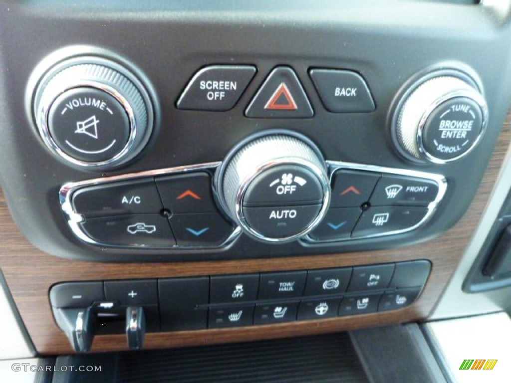 2014 Ram 3500 Laramie Crew Cab 4x4 Dually Controls Photo #90744856