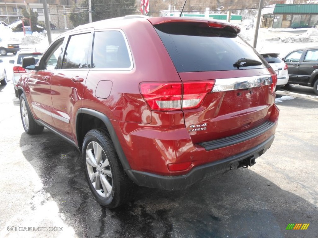 2013 Grand Cherokee Laredo X Package 4x4 - Deep Cherry Red Crystal Pearl / Black photo #5