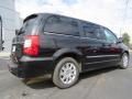 2014 Brilliant Black Crystal Pearl Chrysler Town & Country Touring  photo #7