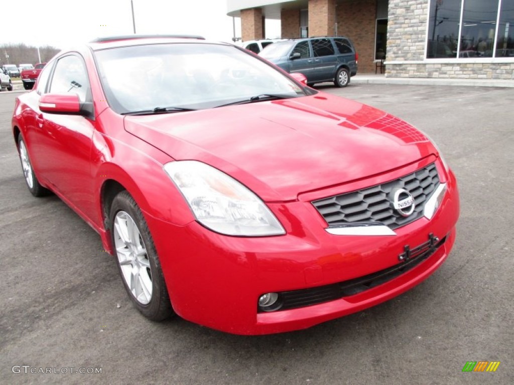 2008 Altima 3.5 SE Coupe - Code Red Metallic / Charcoal photo #2