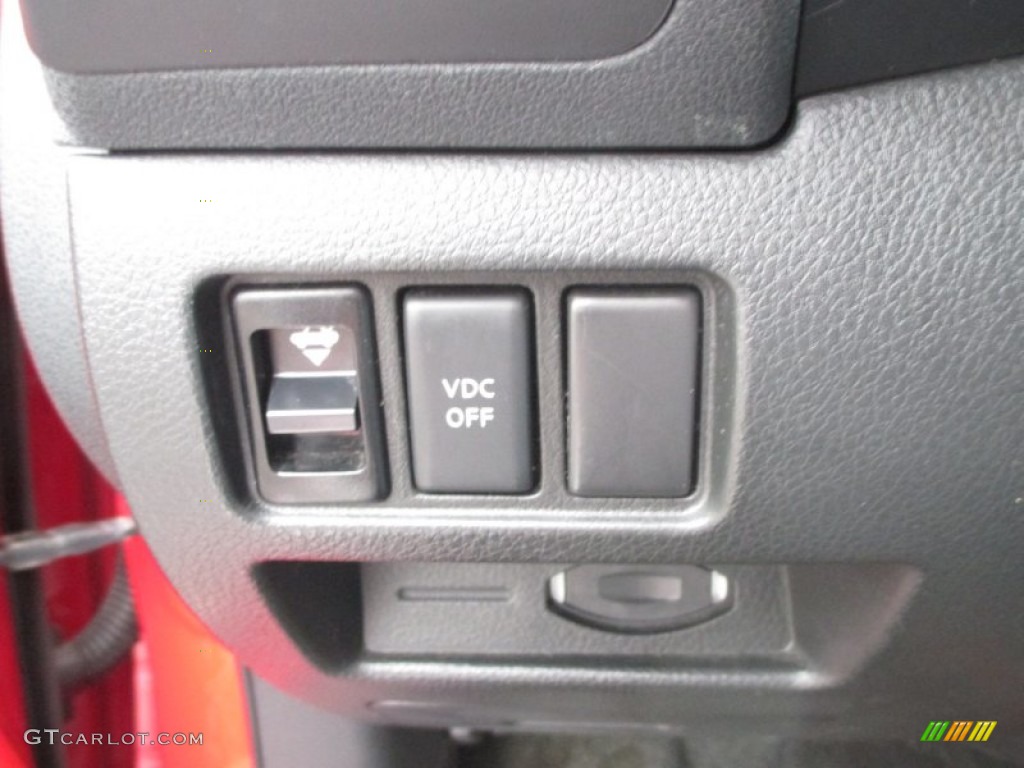 2008 Altima 3.5 SE Coupe - Code Red Metallic / Charcoal photo #20