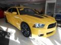 Stinger Yellow - Charger SRT8 Super Bee Photo No. 3