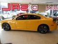 Stinger Yellow - Charger SRT8 Super Bee Photo No. 7