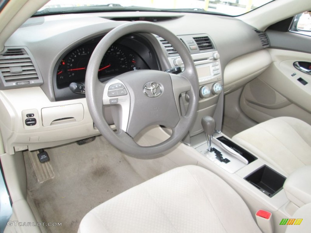 Bisque Interior 2007 Toyota Camry LE Photo #90767243