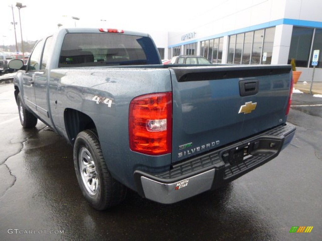 2011 Silverado 1500 LS Extended Cab 4x4 - Blue Granite Metallic / Dark Titanium photo #3